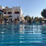 Chrysanthi Studios And Apartments Pefkos